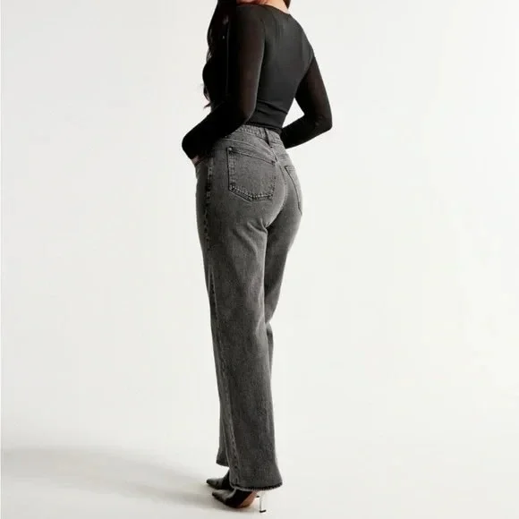 Abercrombie & Fitch 90s Relaxed Jean High Rise Curve Love 30 10 XS Black X-Short - Picture 2 of 10